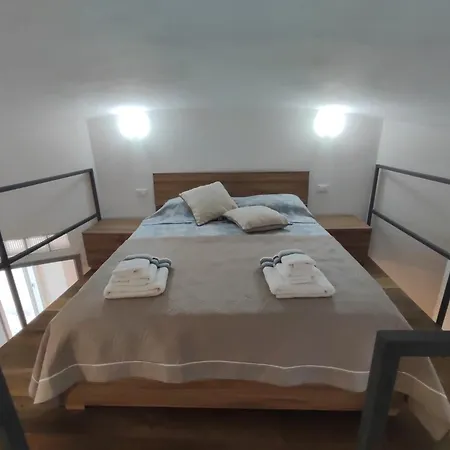 Valverde * Plaisance